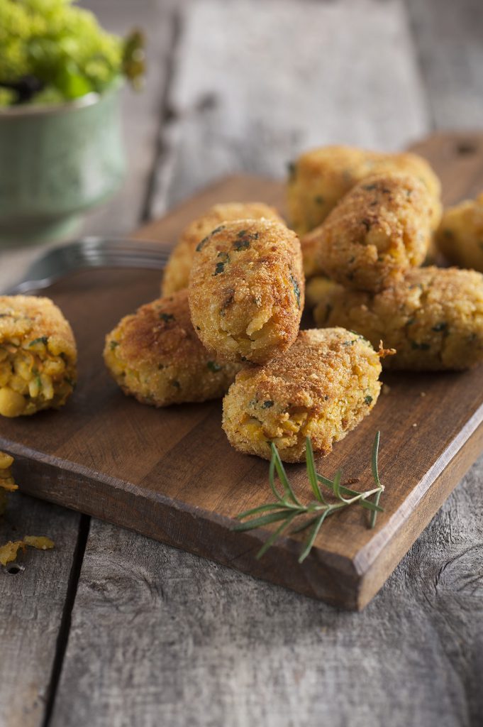 Croquetas de arroz y garbanzos